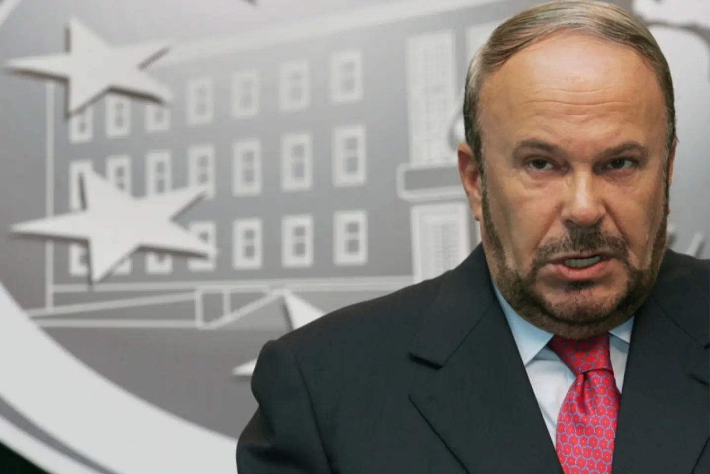 Doliu național, duminică, în Albania, după moartea fostului prim-ministru socialist Fatos Nano