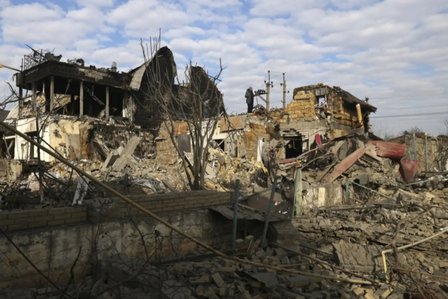 Rusia pretinde că forțele sale avansează fulgerător în sud-estul Ucrainei