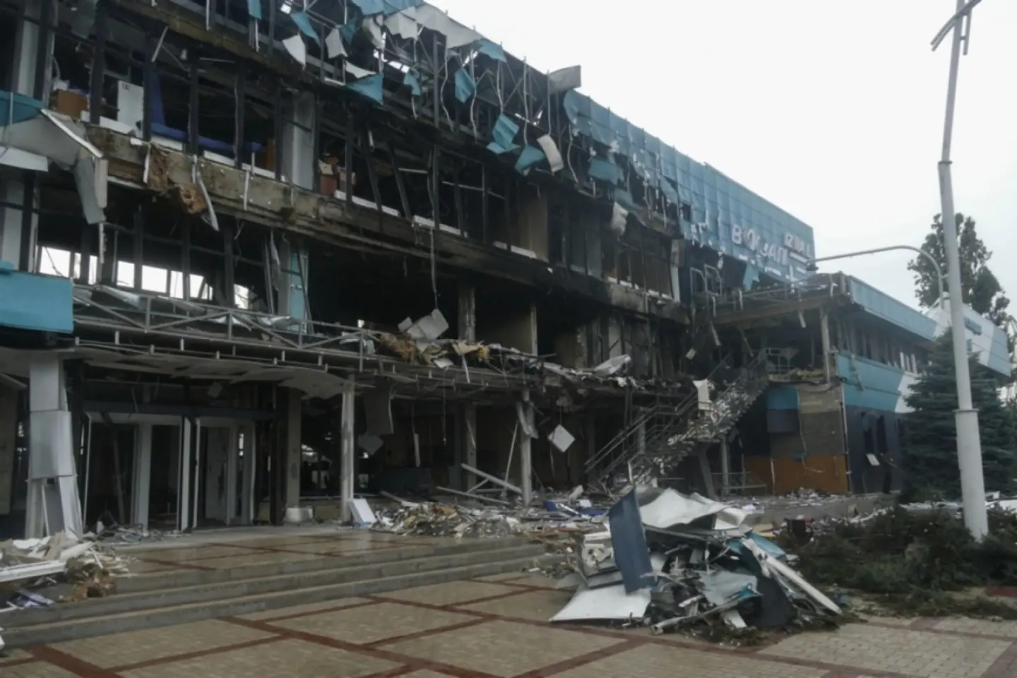 România a ridicat avioane de luptă, pentru a urmări drone care i-au încălcat spațiul aerian, în apropierea graniţei cu Ucraina