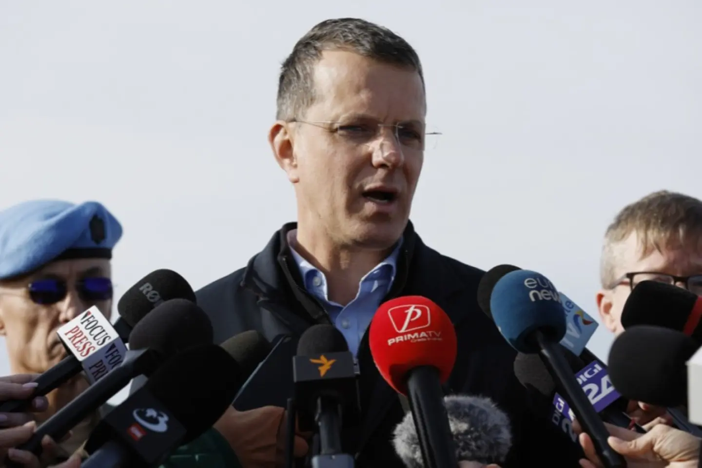 Ministrul USR al Apărării în guvernul cvadripartit de la Bucureşti, Ionuţ Moşteanu, demisionează