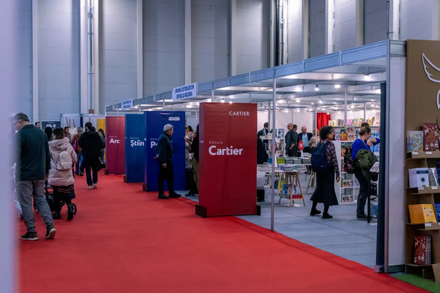 Editorii moldoveni la Gaudeamus