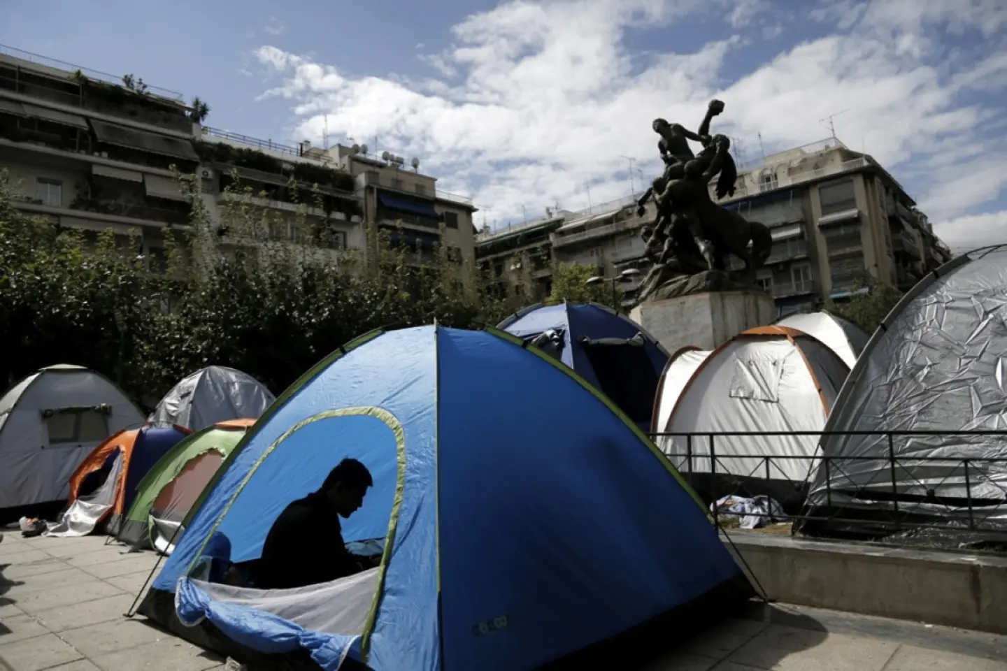 UE face demersuri pentru returnarea migranților ilegali în Afganistan