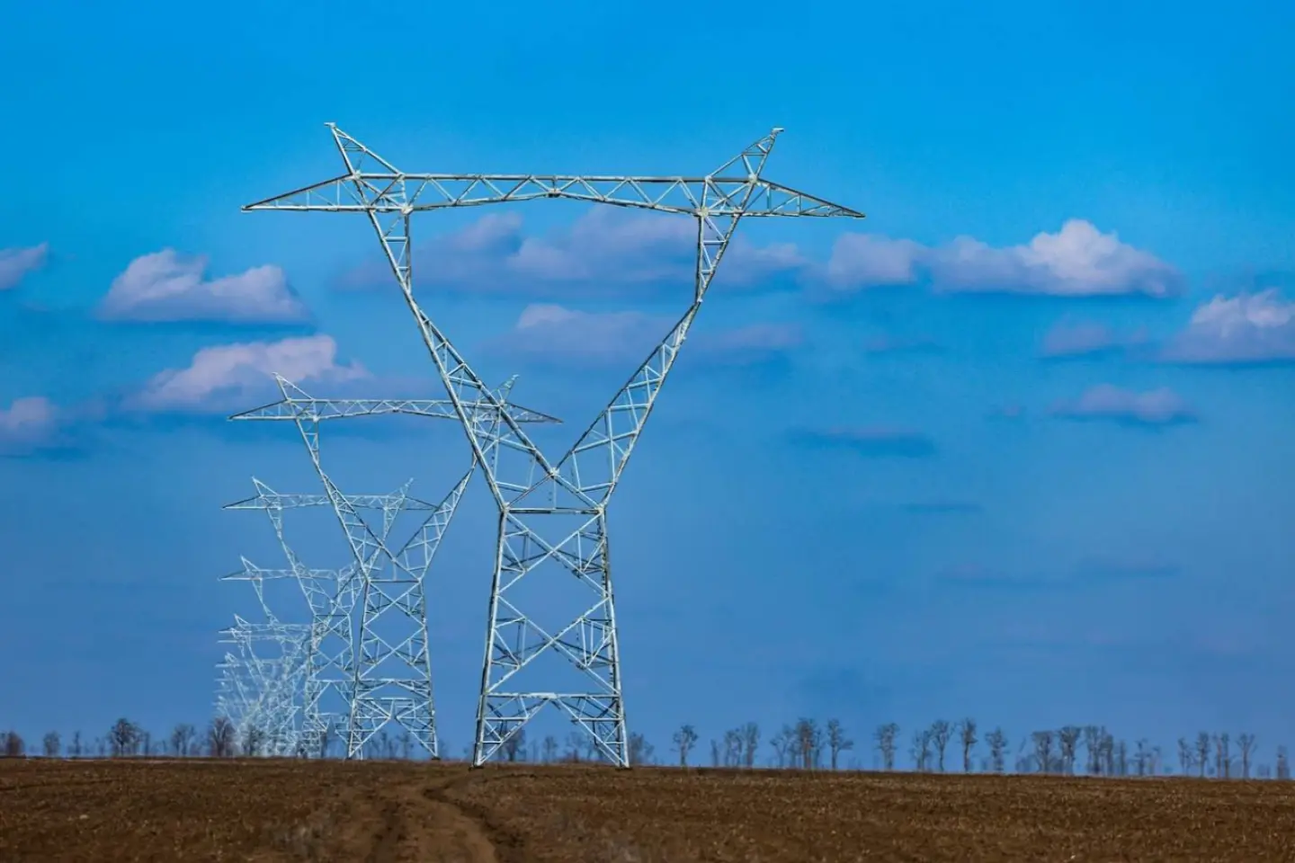 Mia Sandu: LEA Vulcănești-Chișinău nu poate fi dată în exploatare din cauza întârzierilor la stațiile electrice