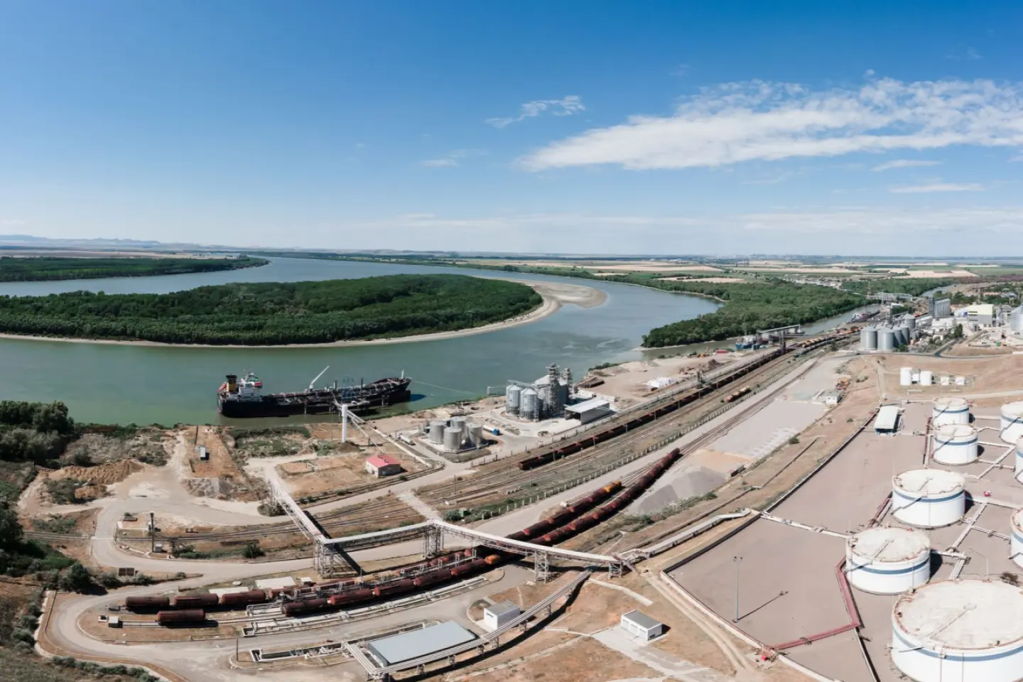 Guvernul de la București salută preluarea Portului Internațional Liber Giurgiulești de către Portul Constanța