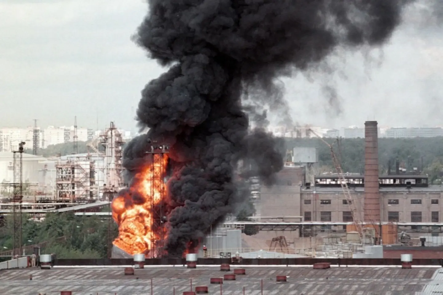 Război în Ucraina: a luat foc un rezervor rusesc de petrol