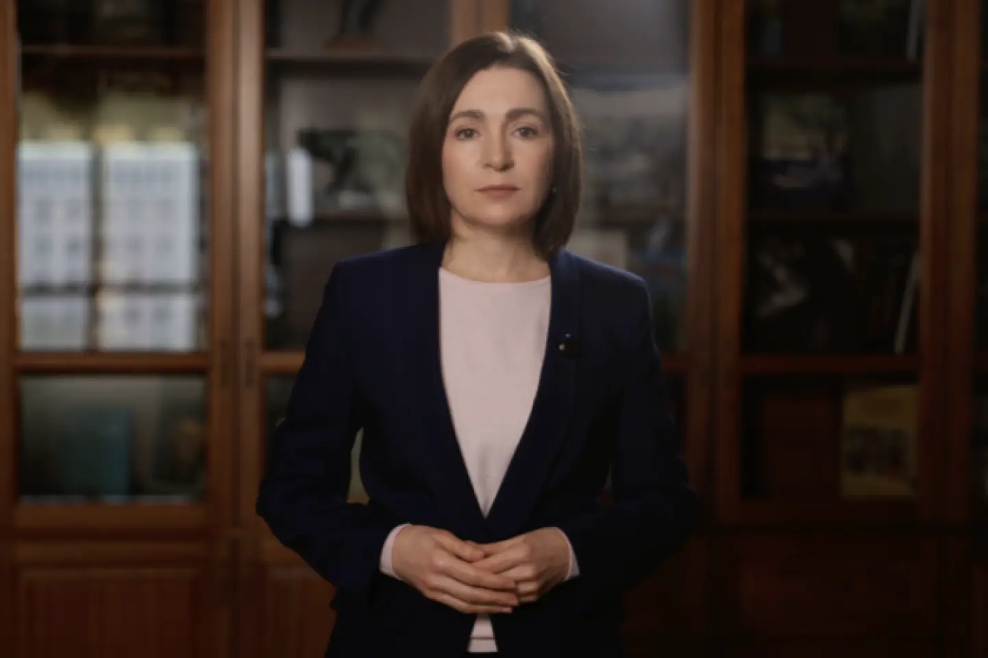 Președinta Maia Sandu, avertisment cu privire la escrocherii: „Doar hoții cer bani, parole sau propun câștiguri rapide prin telefon sau internet”