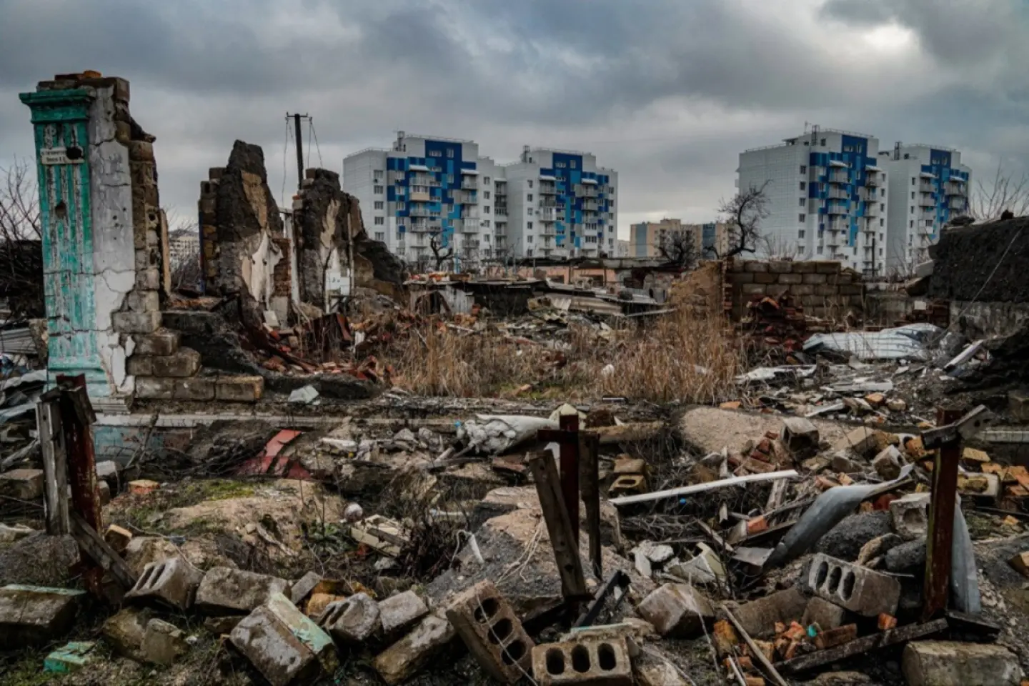 Reconstrucția postbelică a Ucrainei ar costa circa 588 de miliarde de dolari