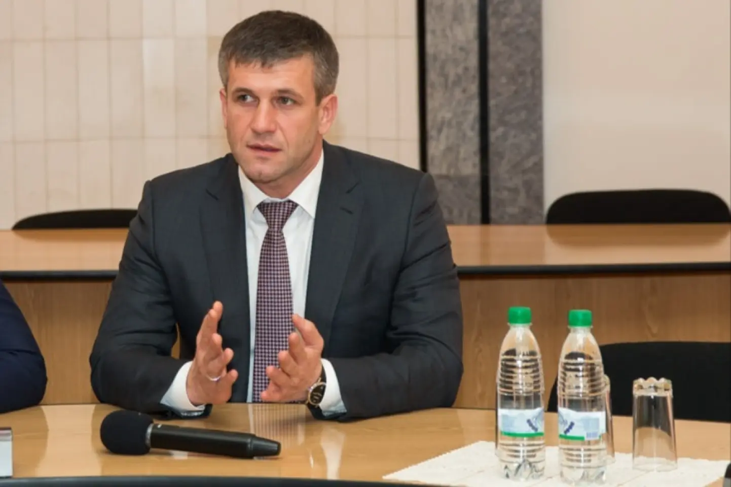 Dosarul fostului șef SIS, în cazul expulzării profesorilor turci, trimis la rejudecare