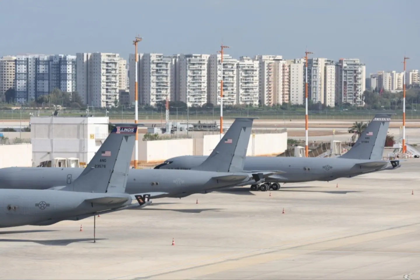 Companiile aeriene și-au anulat zborurile între București și Tel Aviv 