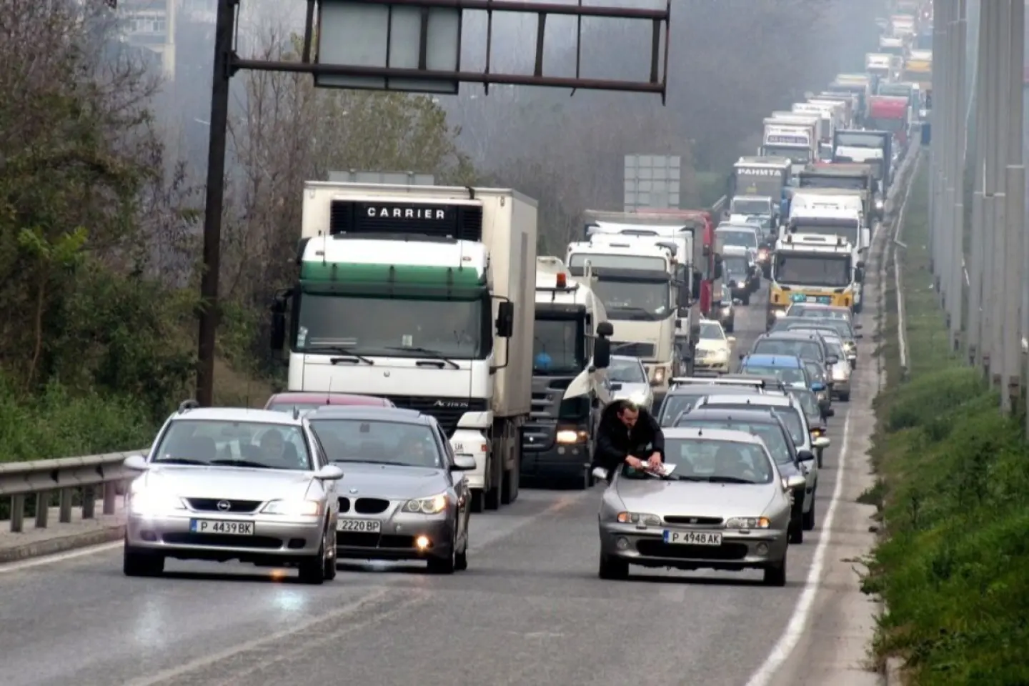 Joi se închide din nou circulaţia pe podul Giurgiu – Ruse, dintre România şi Bulgaria