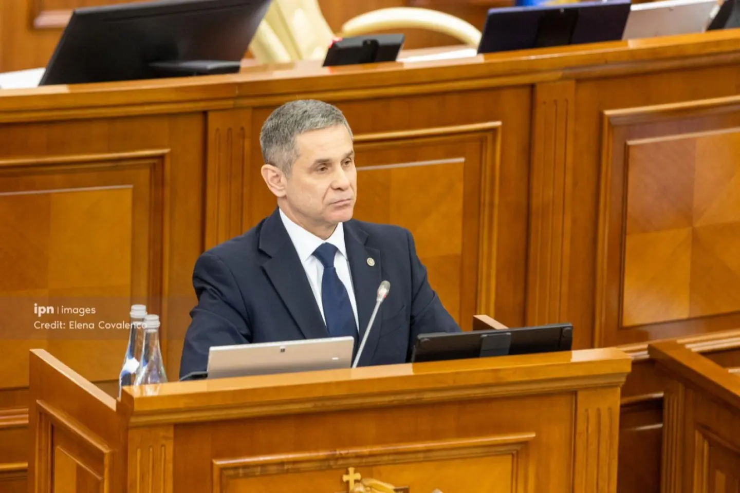 Moțiunea simplă împotriva politicilor Ministerului Apărării a eșuat