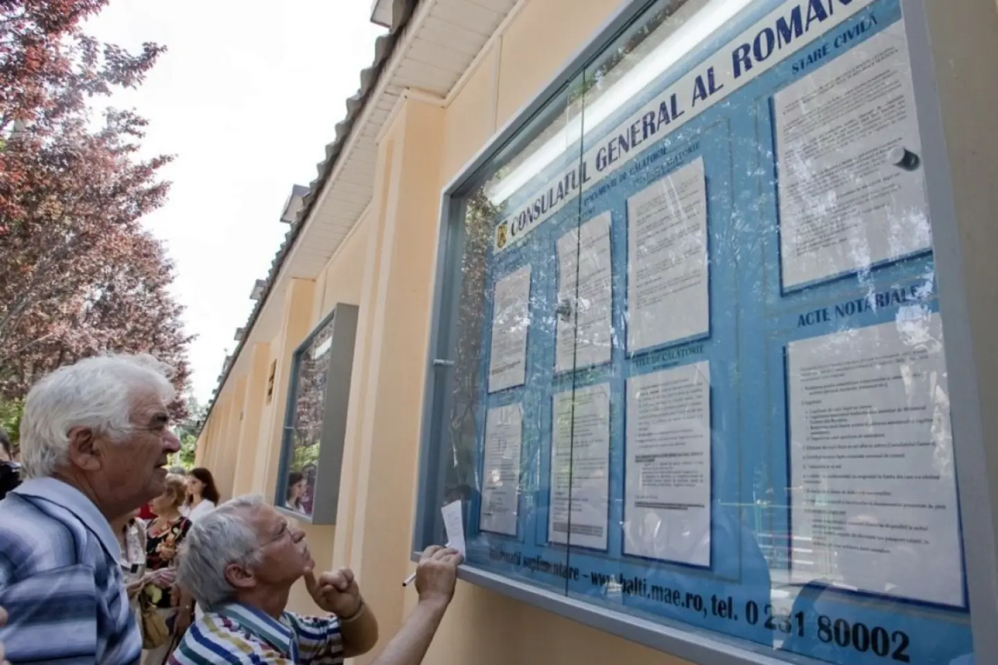 Anchetă privind redobândirea ilegală a cetăţeniei române