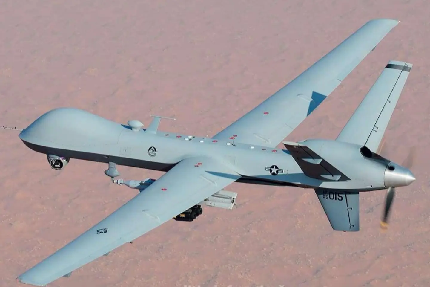 Dronă neidentificată observată în apropierea frontierei Republicii Moldova