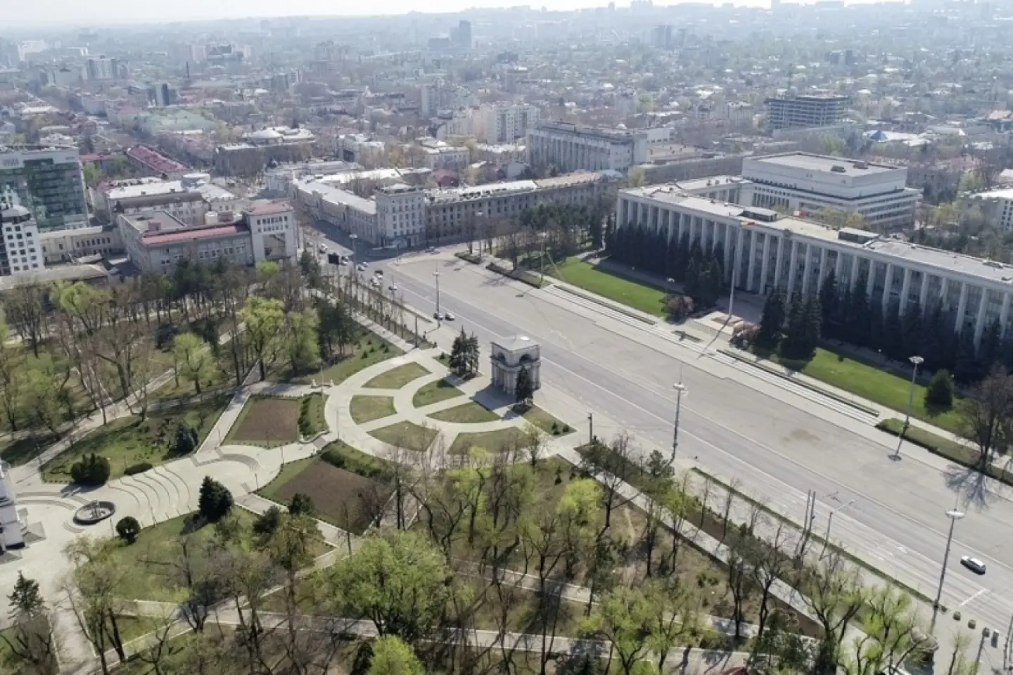 Autoritățile estimează o creștere a PIB de 2,2% în 2026 