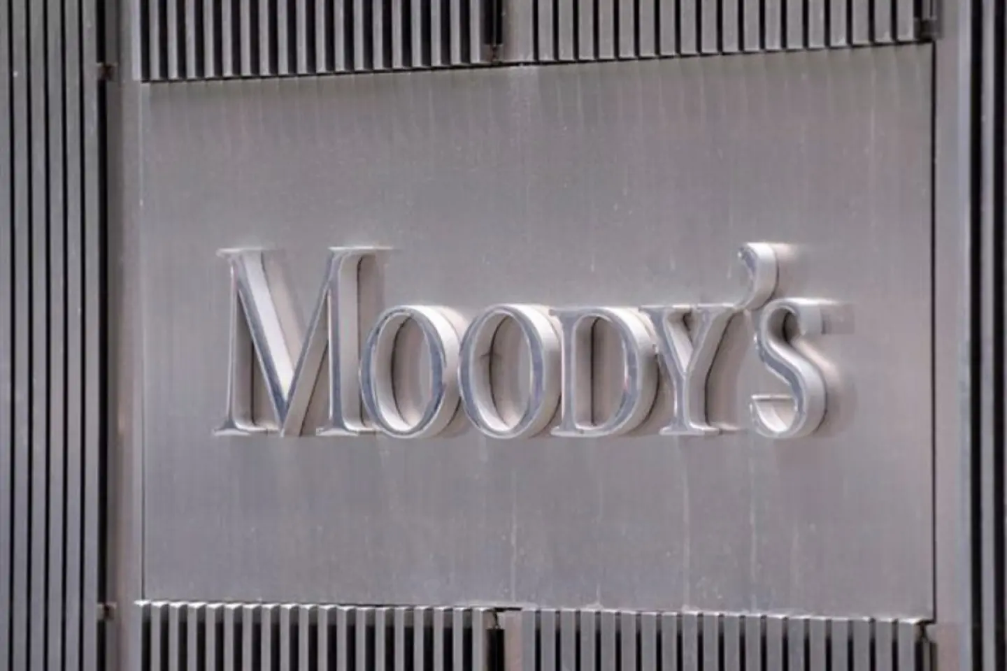 Agenția Moody's a îmbunătățit ratingul Republicii Moldova la B2
