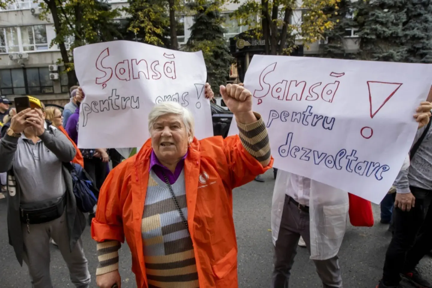 CEC solicită dizolvarea a trei formațiuni politice 