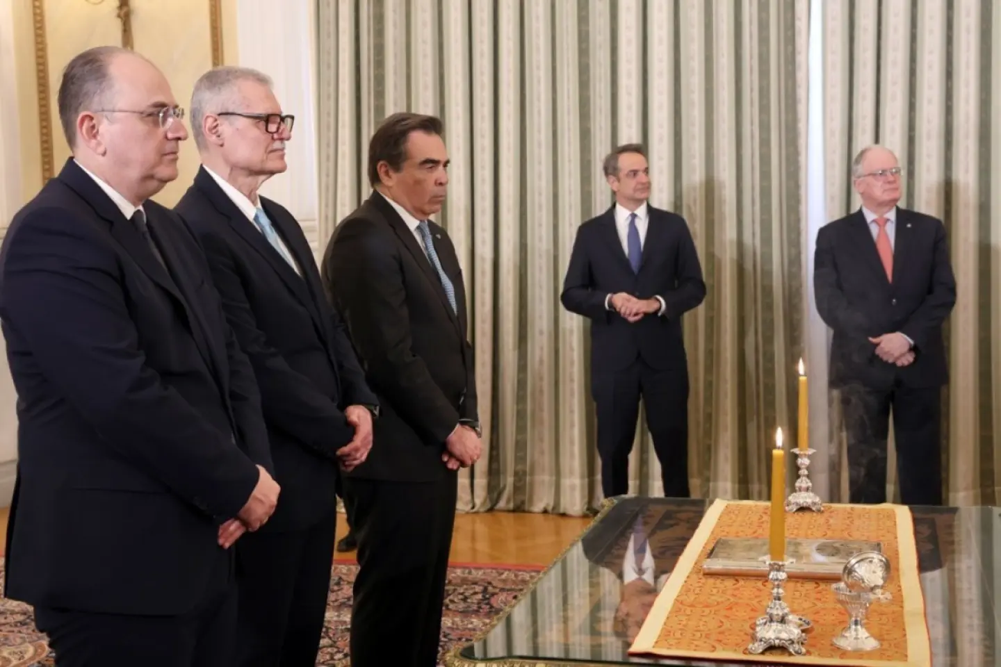 Încă o demisie cu scandal din guvernul grec