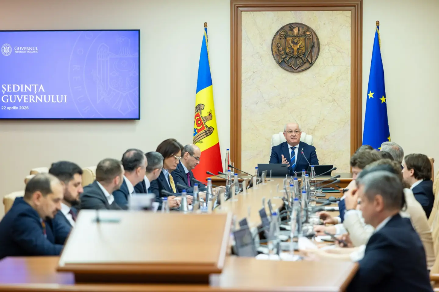 Guvernul  propune trecerea de la stare de urgență la stare de alertă în energie