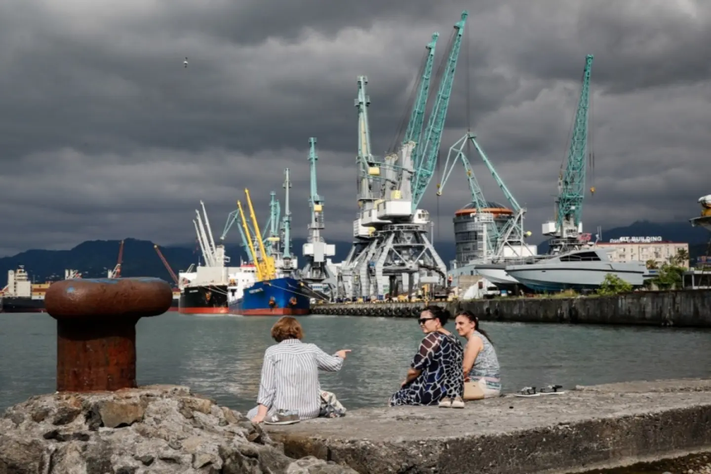 Medalii de aur şi de argint pentru reprezentantul României Luis Lauret, la Campionatele Europenele de haltere