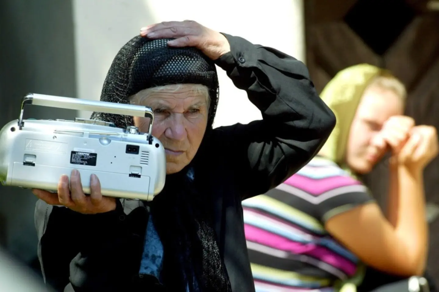 Consiliile de administrație de la Radioul și Televiziunea publice din România au fost instalate cu încălcarea Constituției