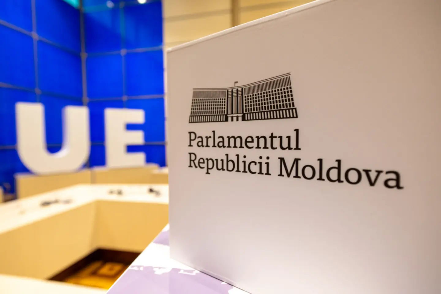 Parlamentul va dezbate eliminarea facilităților fiscale pentru Transnistria 