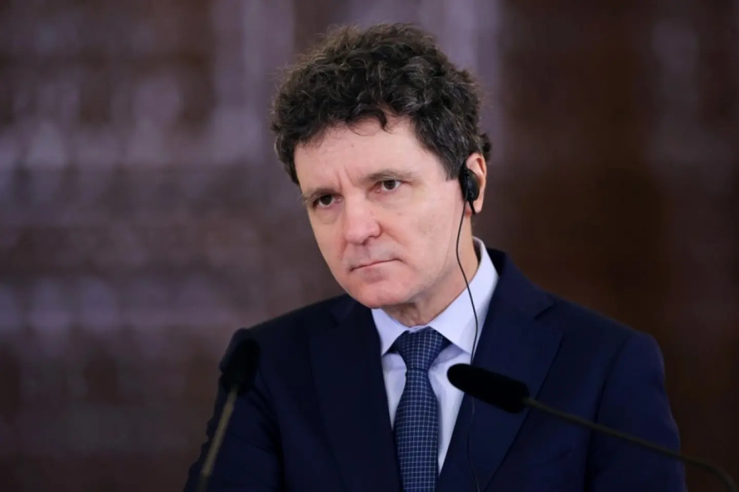 Criză politică la București: Administraţia Prezidenţială a anulat recepţia oficială programată pe 9 mai, de Ziua Europei