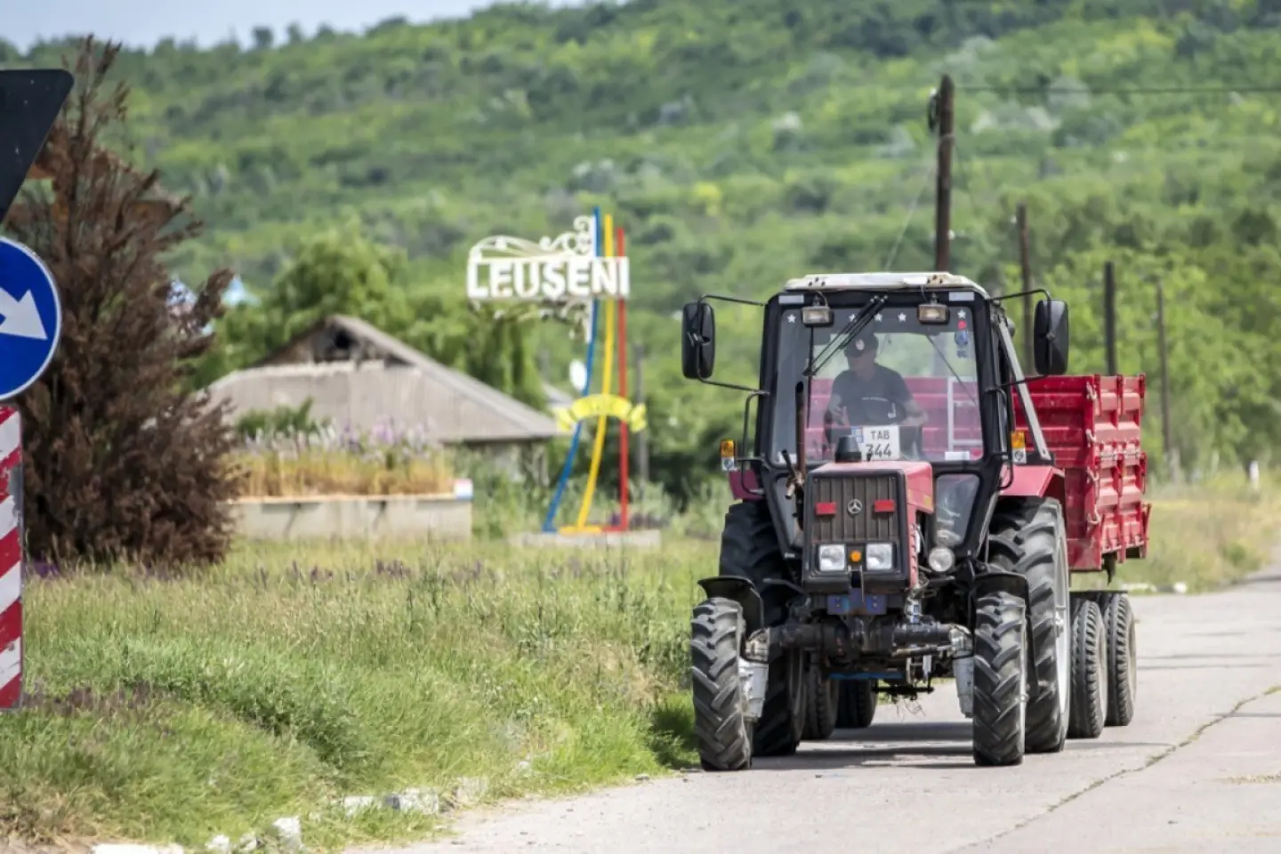 Fermierii pot depune cererile pentru compensarea motorinei