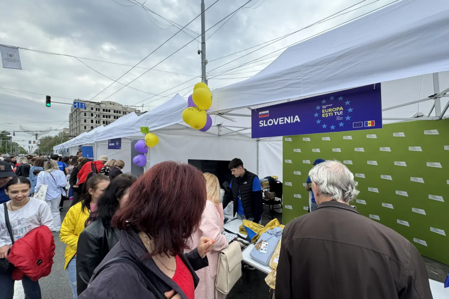De ce îi lăsăm cele mai populare evenimente din Piața Marii Adunări Naționale lui Renato Usatîi?