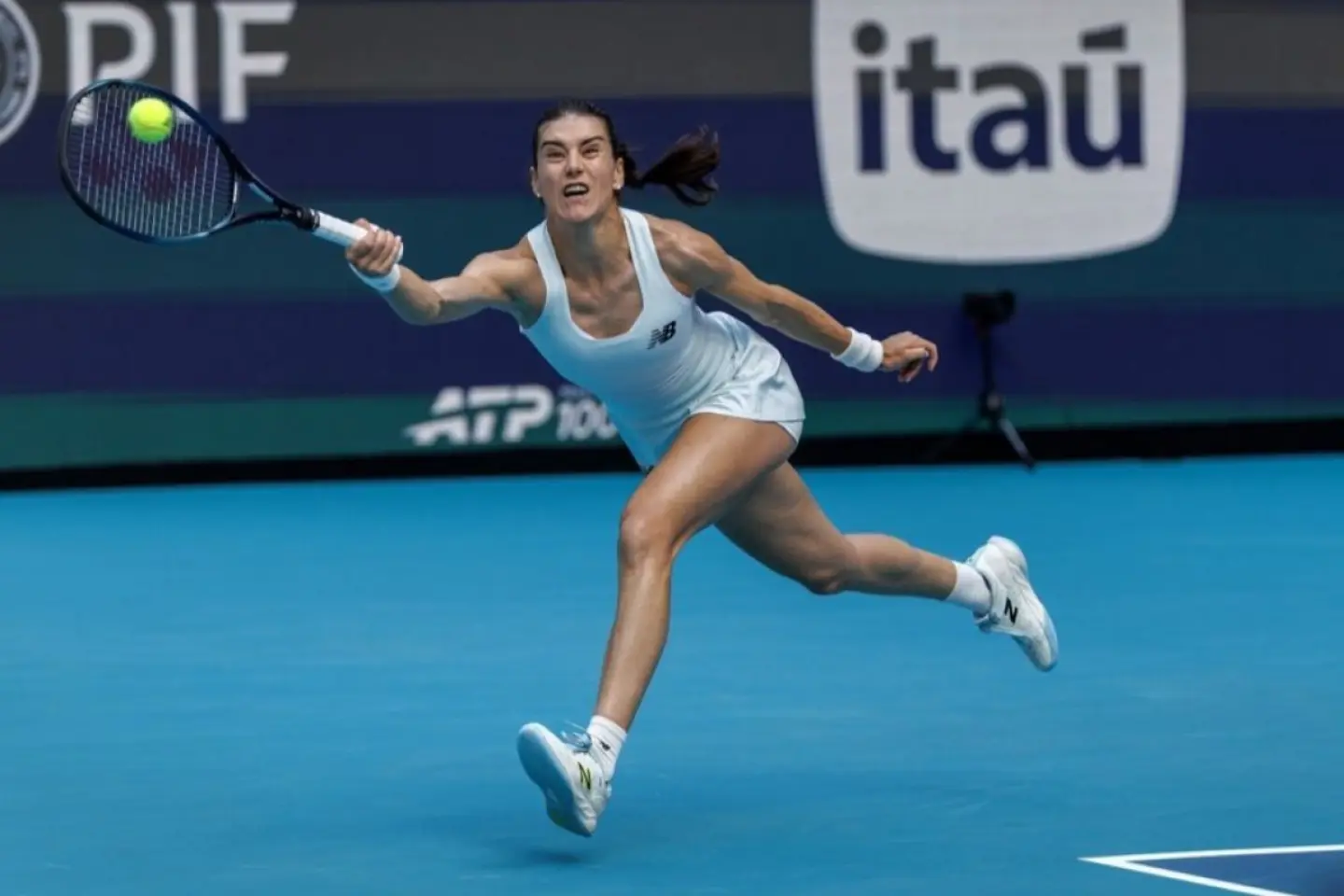 Românca Sorana Cîrstea ocupă cel mai bun loc al carierei, 18, în clasamentul mondial al jucătoarelor profesioniste de tenis