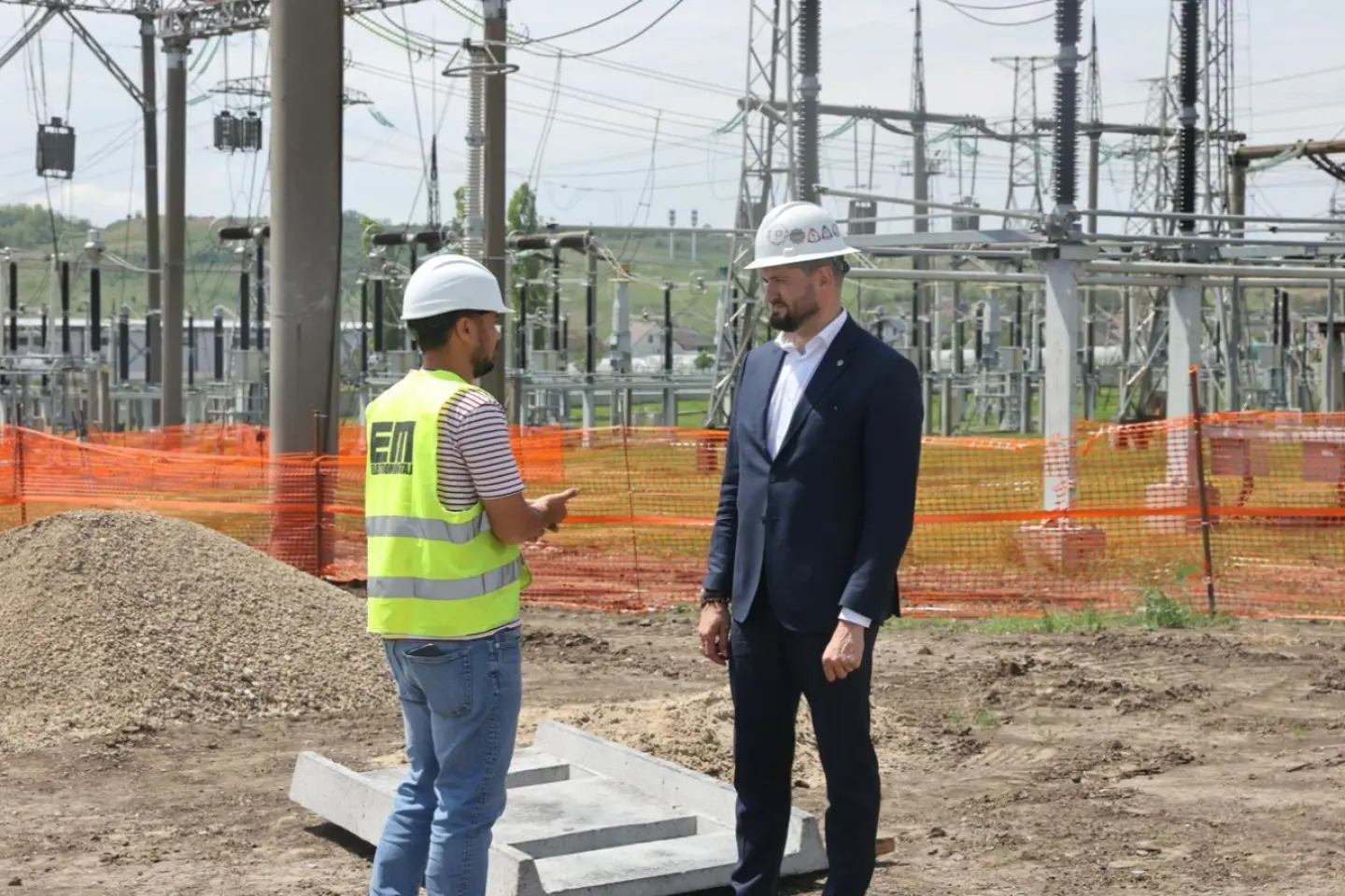 Autoritățile cer respectarea termenelor finalizării lucrărilor la Stația Electrică Chișinău 