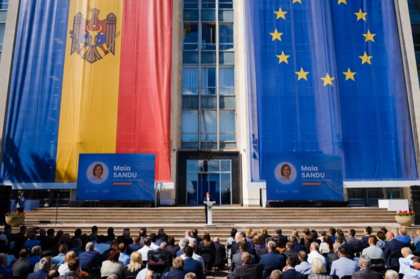 Apă, canalizare, drumuri, servicii - le putem face pe toate împreună