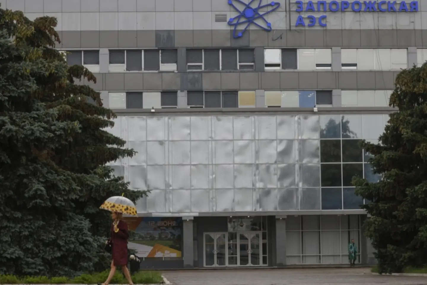 O dronă a lovit centrala nucleară Zaporojie, cea mai mare din Europa, ocupată de armata rusă în sudul Ucrainei