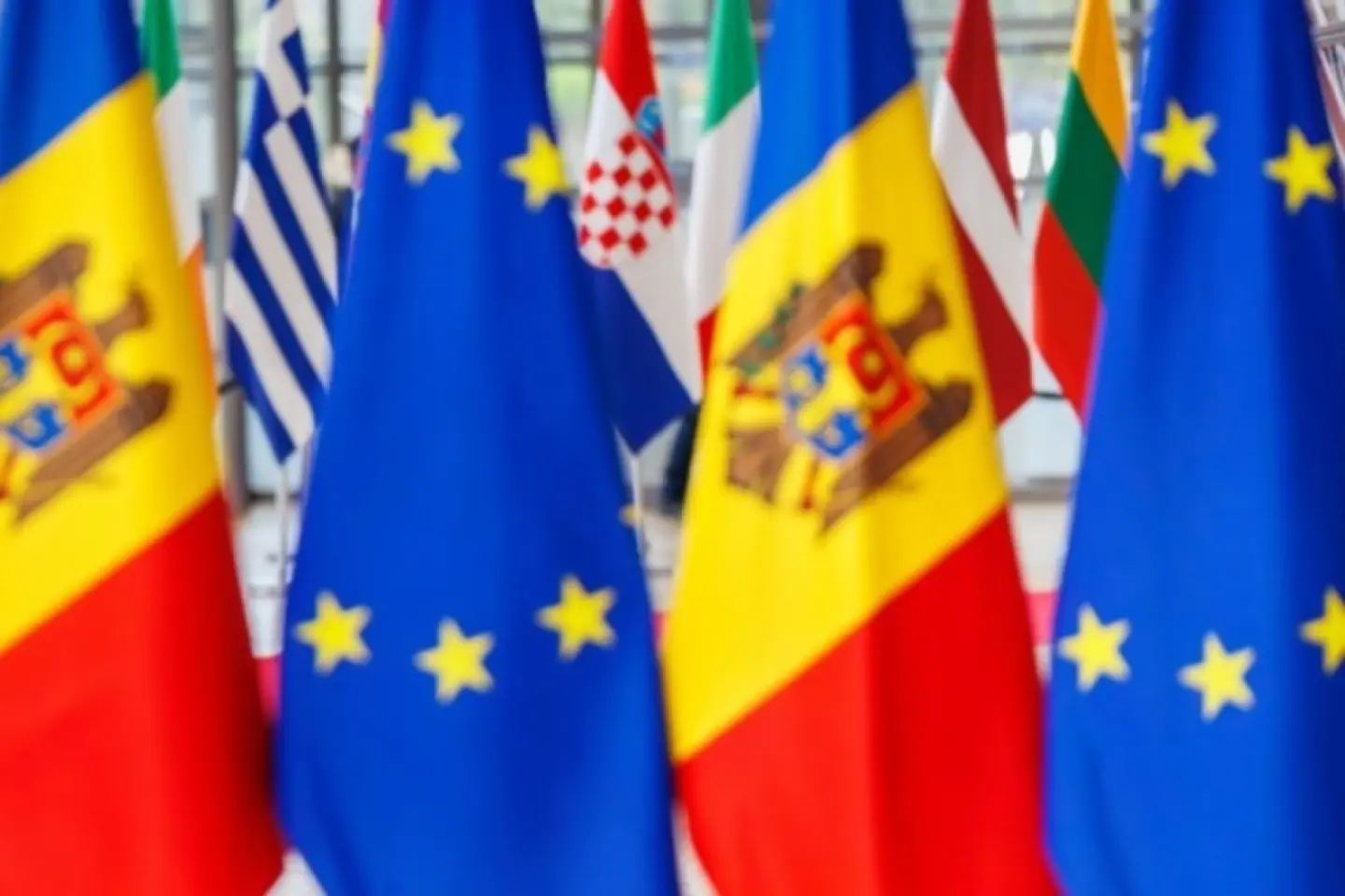 Deschiderea oficială a primului cluster de negocieri cu UE, aștepată la mijlocul lunii iunie