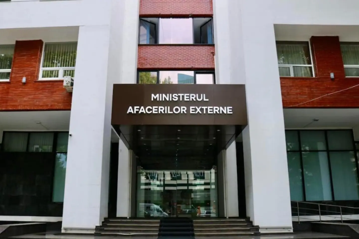 R. Moldova se solidarizează cu România: Chișinăul convoacă reprezentantul Rusiei după prăbușirea dronei la Galați
