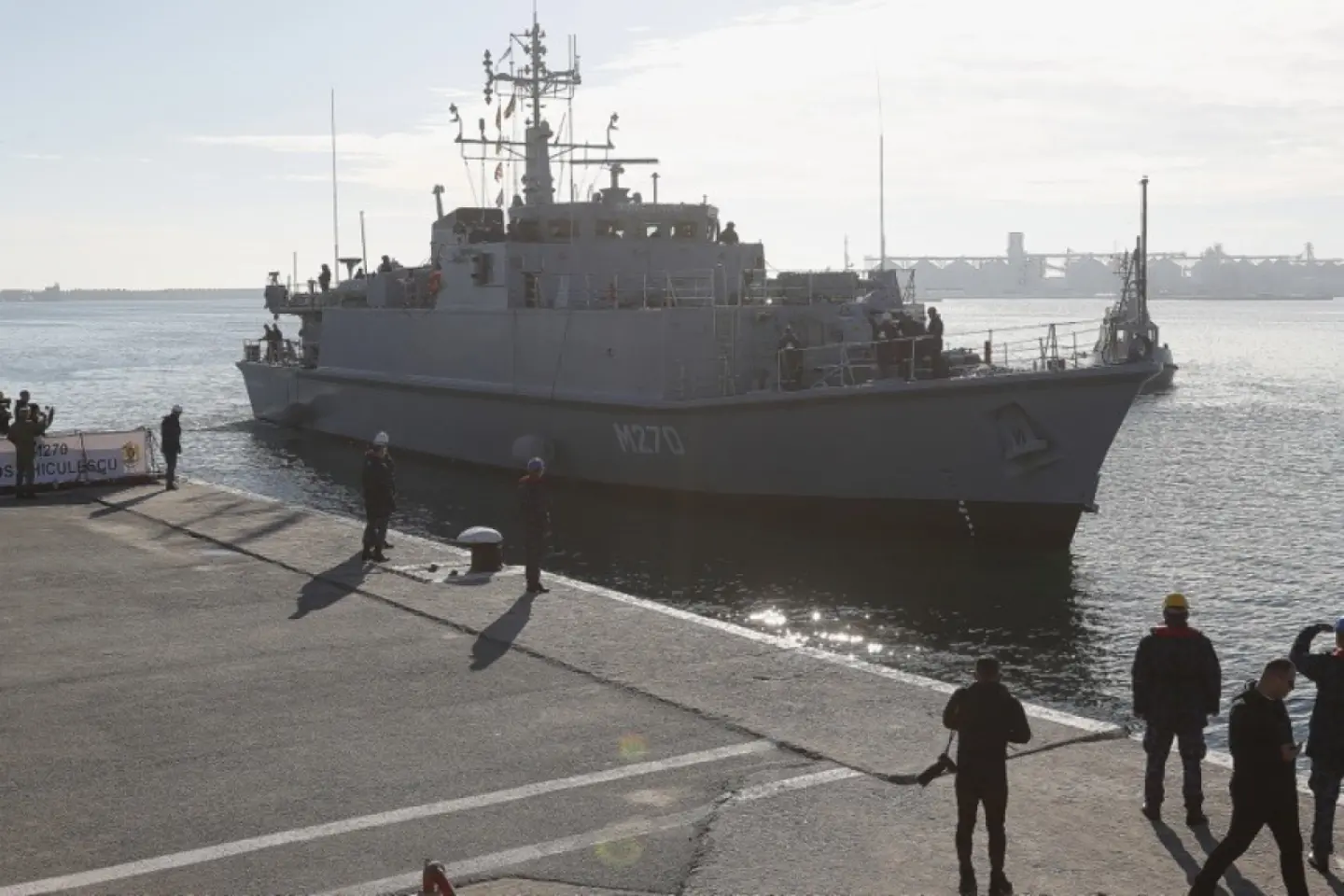 O dronă maritimă a explodat în portul românesc Constanța