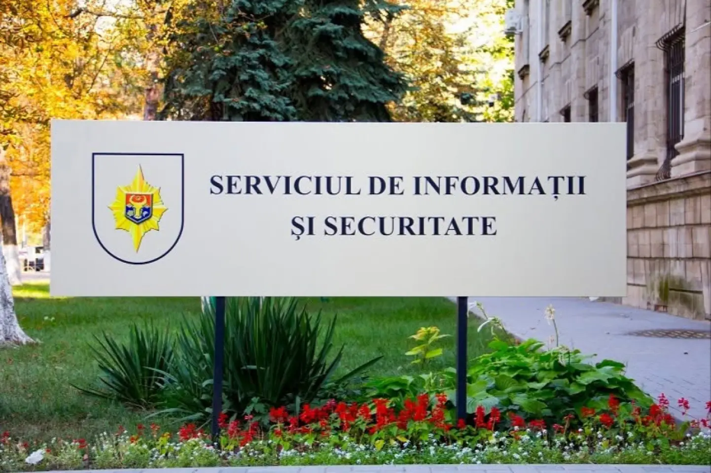 SIS: Serviciile speciale ruse colectează datele personale ale moldovenilor pentru fraude financiare