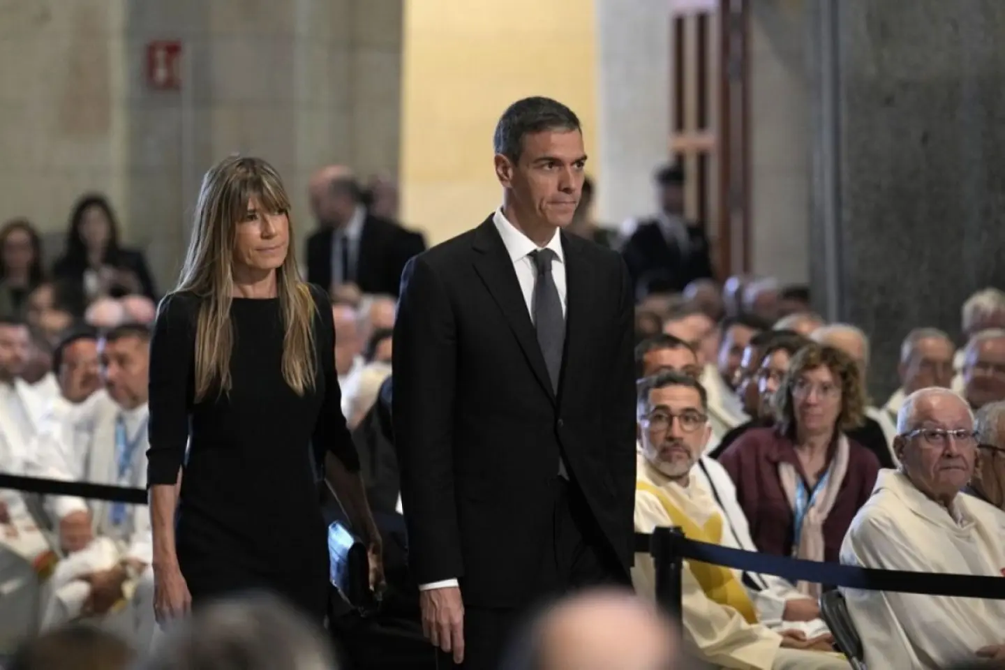 O instanță spaniolă a dispus ca soția premierului socialist Pedro Sánchez, Begona Gómez, să fie judecată pentru corupție