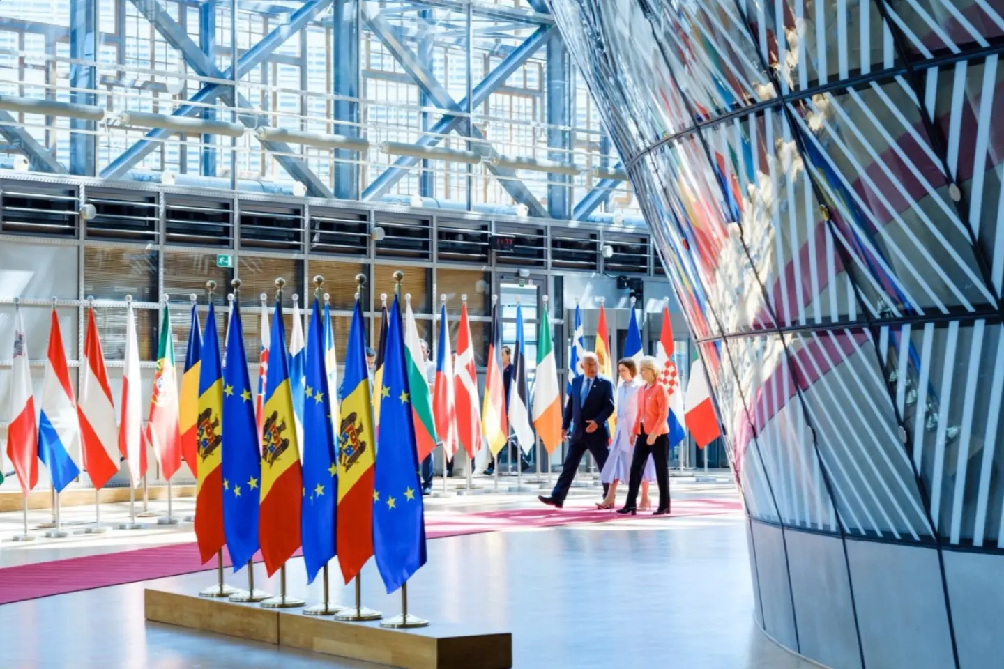 Poate Republica Moldova să-și ia frâiele destinului european în propriile mâini, sau continuăm cu obișnuitele lamentări?