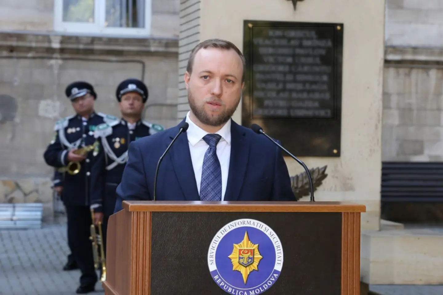 Directorul SIS: TikTok a devenit principalul canal de propagare a dezinformării în R. Moldova