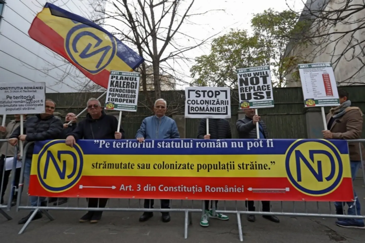 Poliţiştii români de imigrări au identificat 4.368 de străini în situaţii ilegale pe teritoriul țării