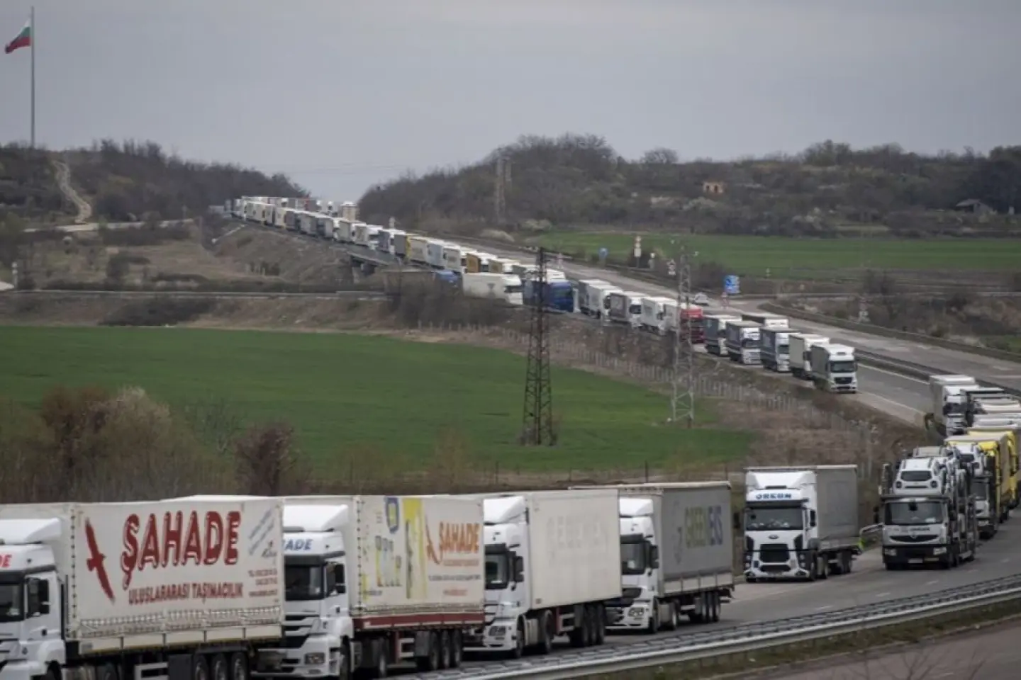 Restricţii de circulaţie în Bulgaria pentru camioanele care depăşesc 20 de tone 