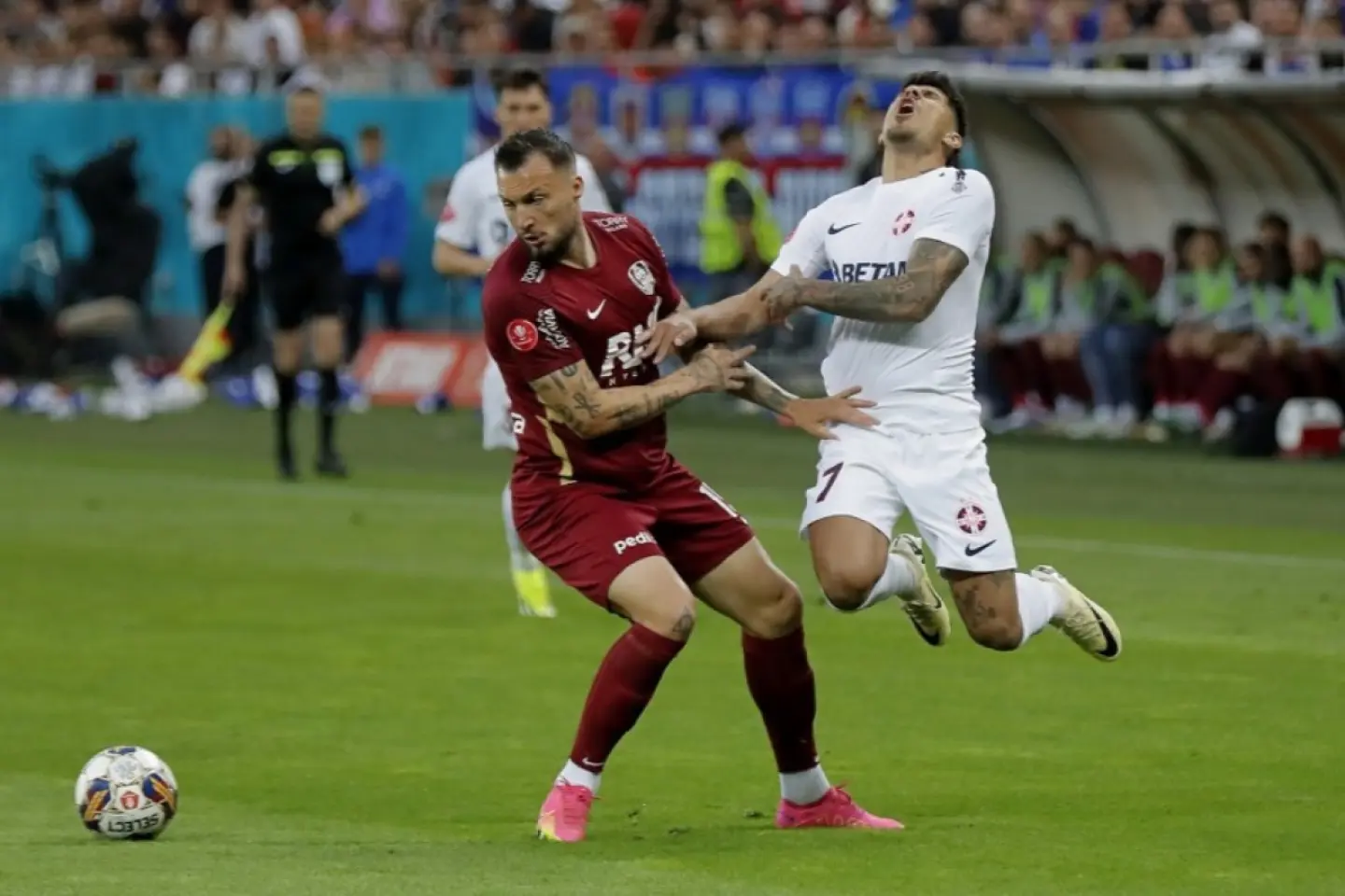 Fotbal: demitere de antrenor la echipa CFR Cluj din România, după dezastrul de acasă, 0-5 cu norvegienii de la Tromso IL, în Conference League