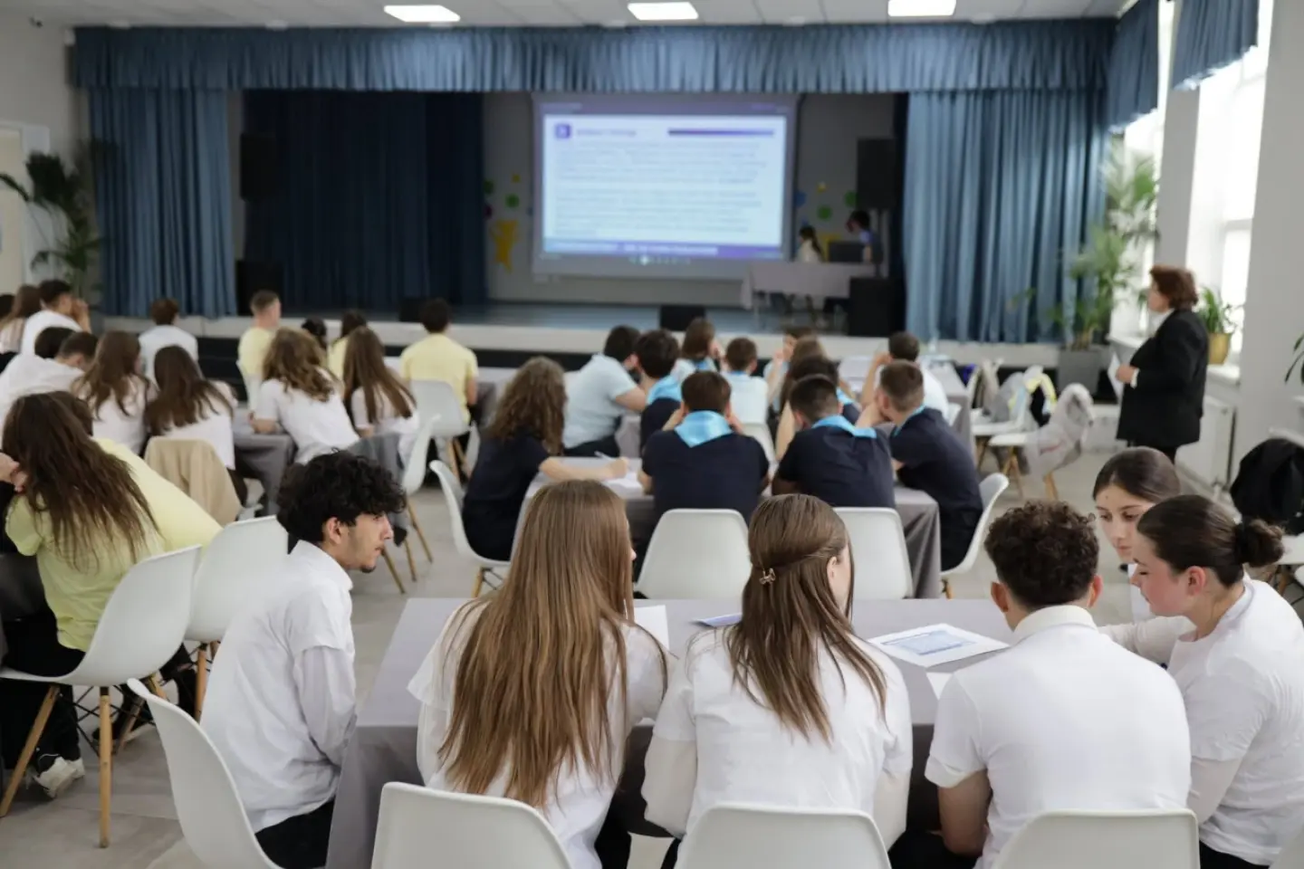Ce își propune noua generație de curricula