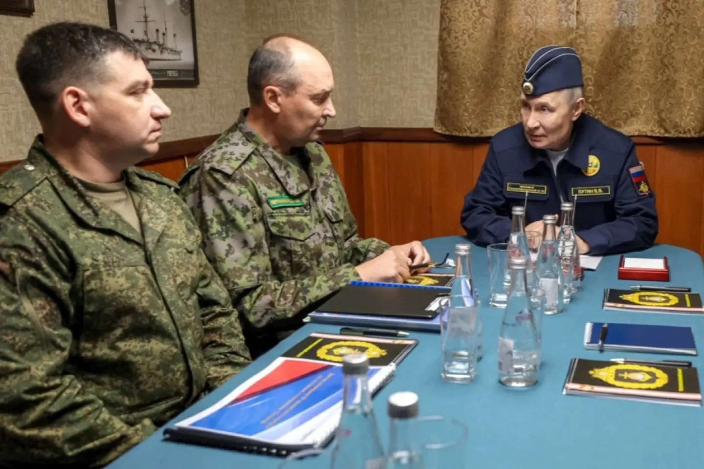  Președintele rus, Vladimir Putin, a vizitat, în premieră, Insulele Kurile, ocupate de la japonezi