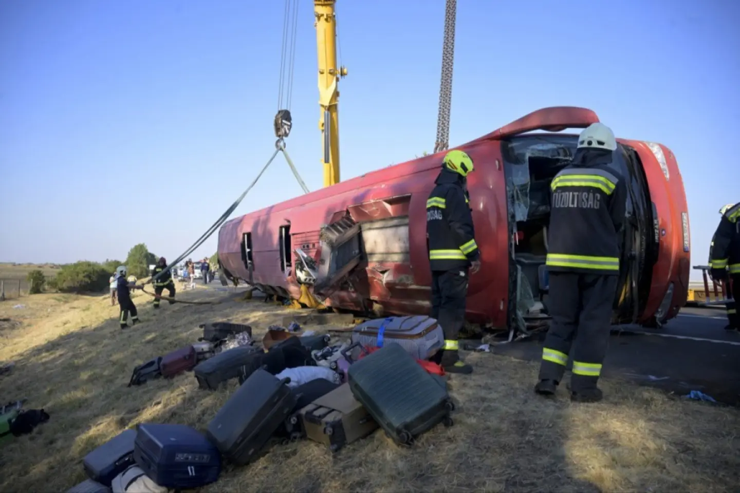 12 morți și cel puțin 10 răniți grav pe o autostradă din Ungaria