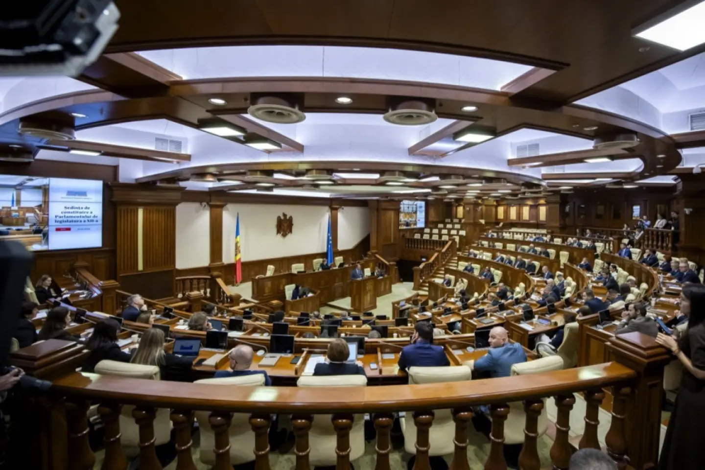 Noul Cod privind organizarea și funcționarea Parlamentului, adoptat în lectura a doua