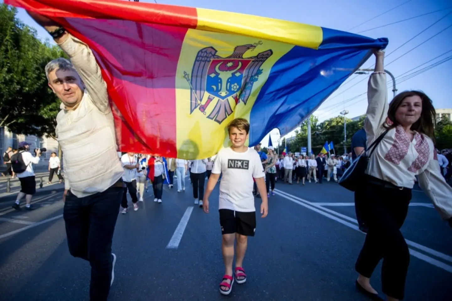 Ponderea programelor TV în limba română va fi majorată
