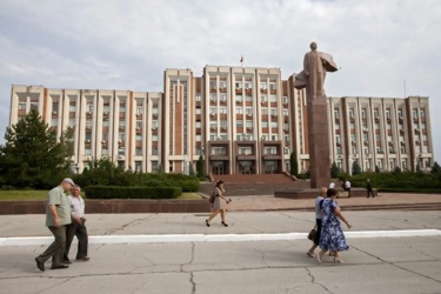 Chișinăul începe uniformizarea regimului fiscal pentru cele două maluri ale Nistrului