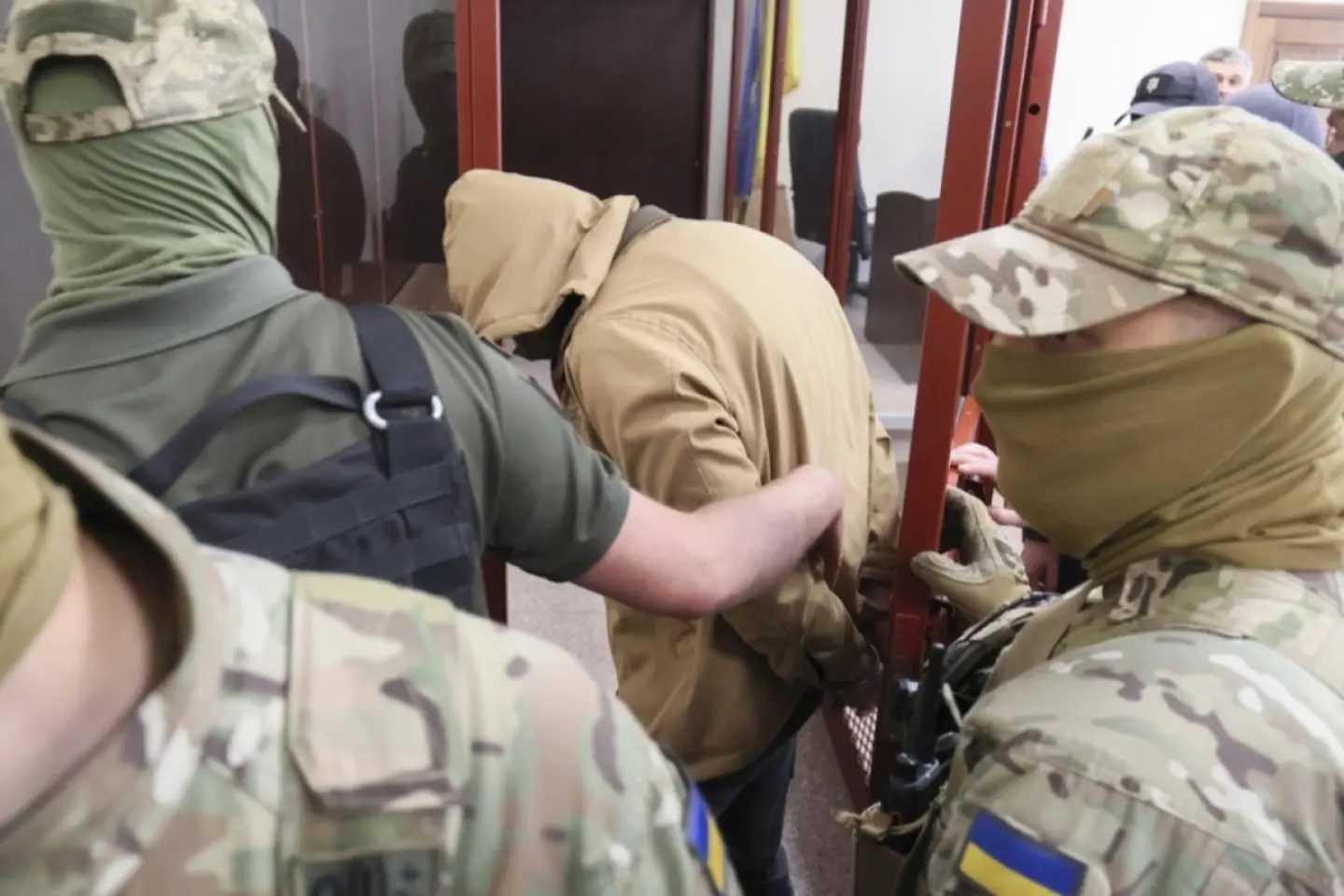 Agenţi ai Serviciului ucrainean de Securitate (SBU) şi cei ai Direcţiei Principale de Informaţii a Ministerului Apărării (GUR) s-ar fi împușcat între ei la Kiev