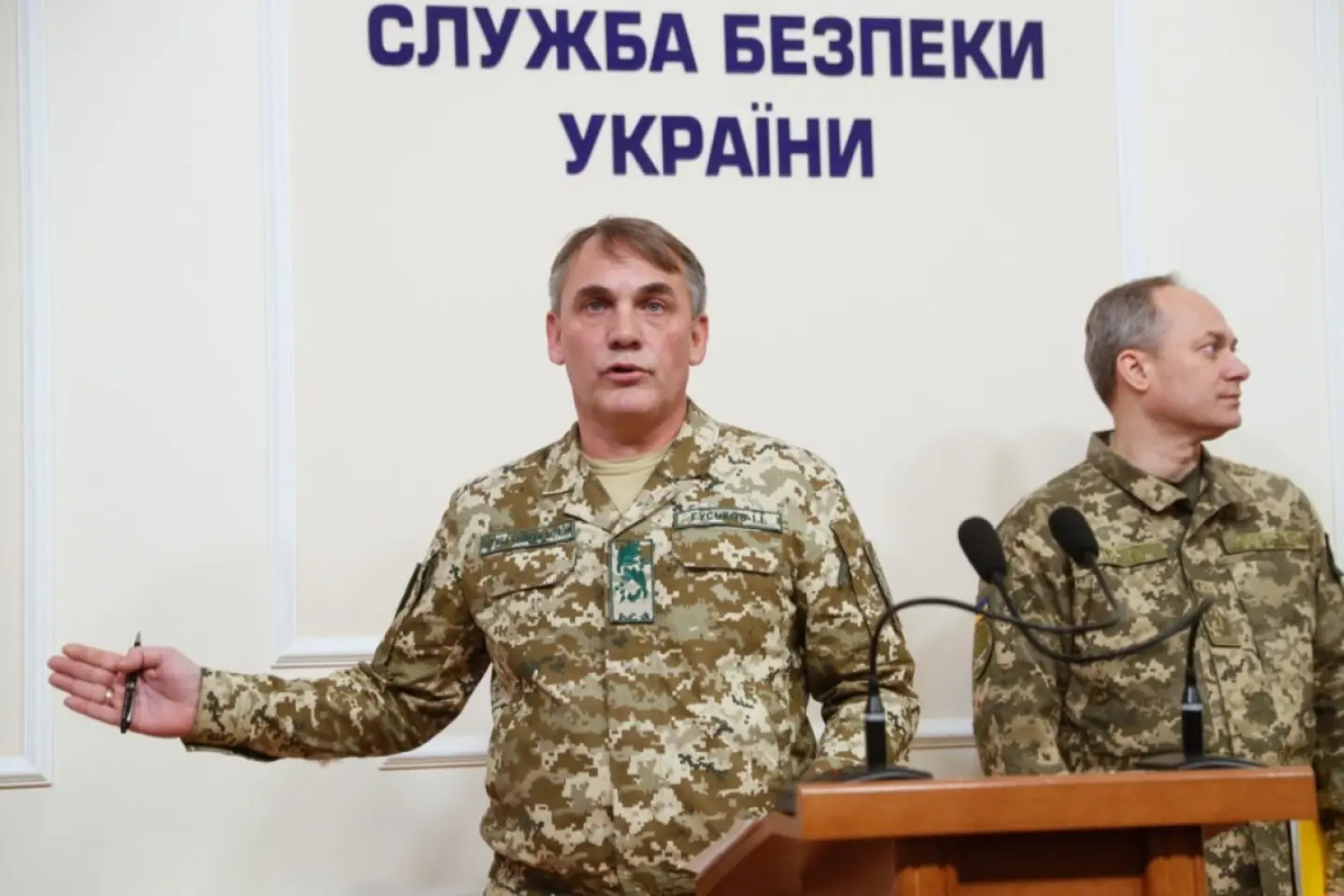 Sancțiuni în Ucraina, după ce agenți ai serviciilor speciale s-au împușcat întrei ei la Kiev